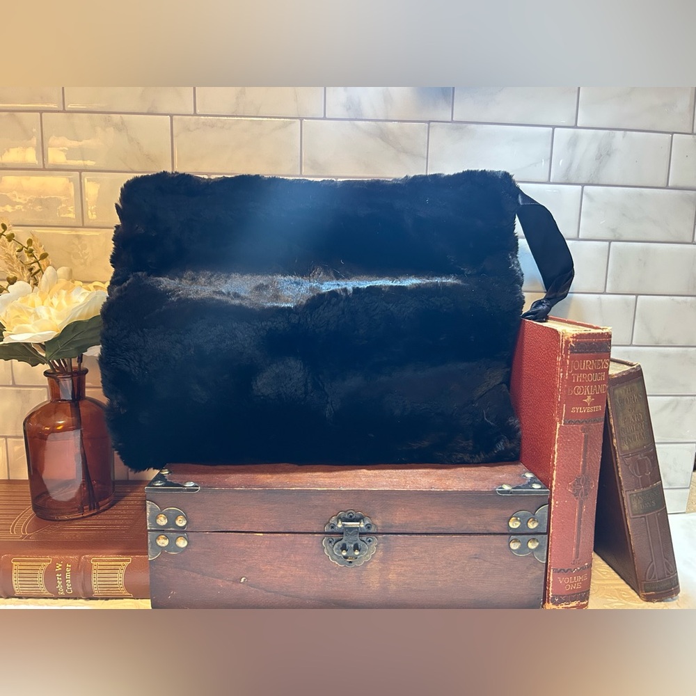 VINTAGE HAND CRAFTED BLACK FUR BLACK EMBROIDERED MUFF HAND WARMER PURSE - OS